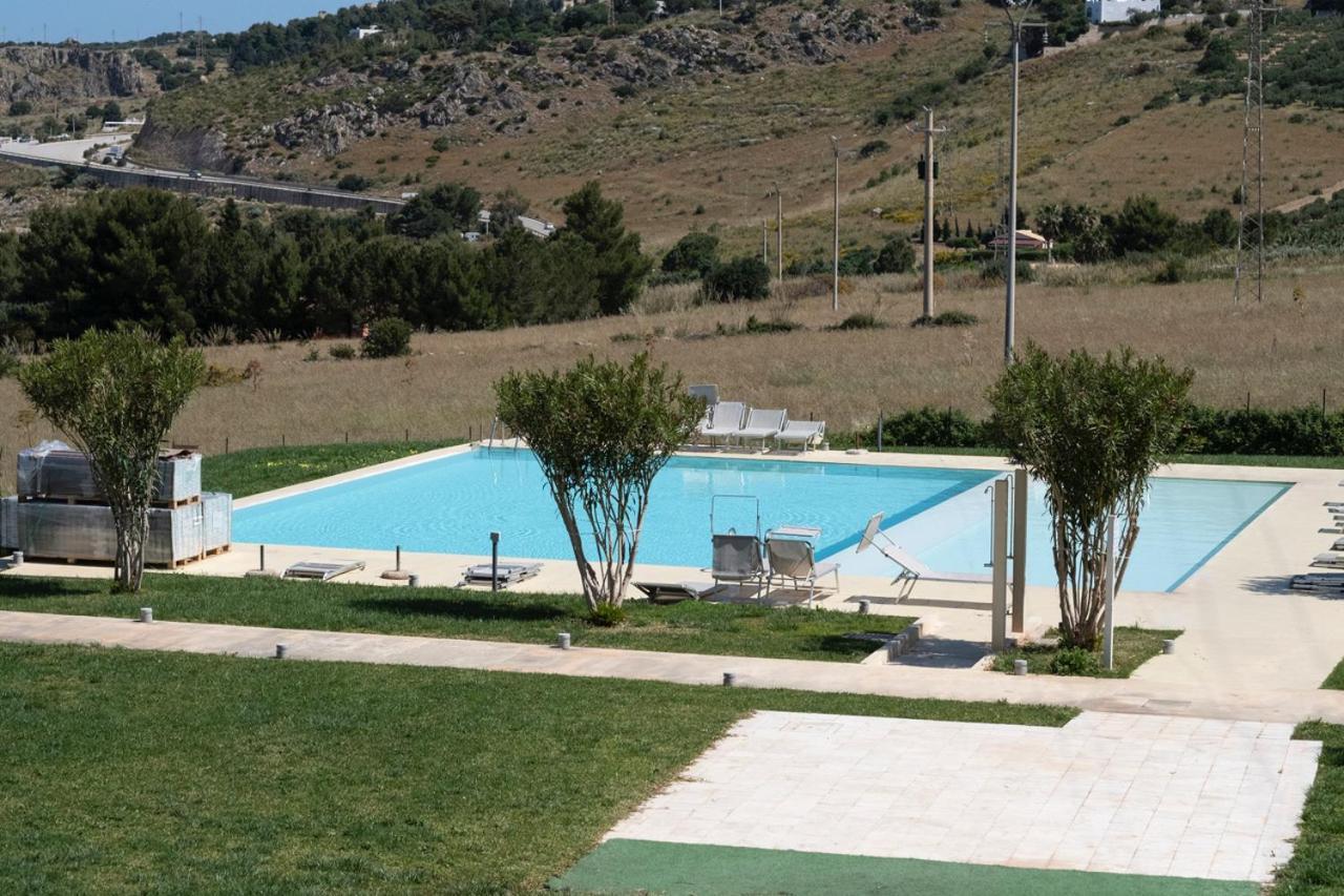 Casa Mirea Di Teti Con Piscina A Dom wakacyjny *